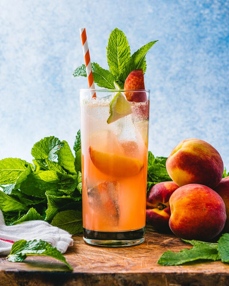 Peach mojito